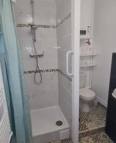 Mairie, 50 M2 , Lumineux , Renove , 4 Pers. * ル・アーヴル